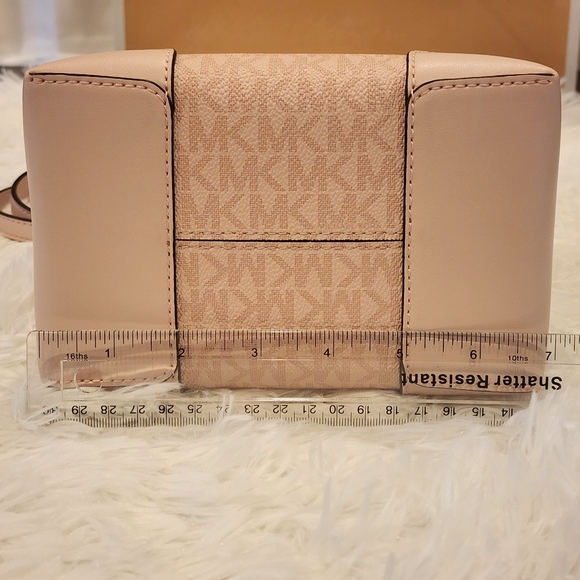 MICHAEL KORS SMALL MERCER BUCKET BAG/DK PWDR BLSH - Picture 14 of 17